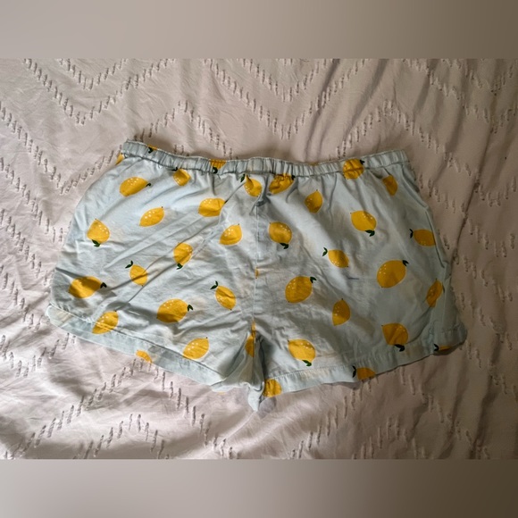 Old Navy pj shorts size small - Picture 3 of 4